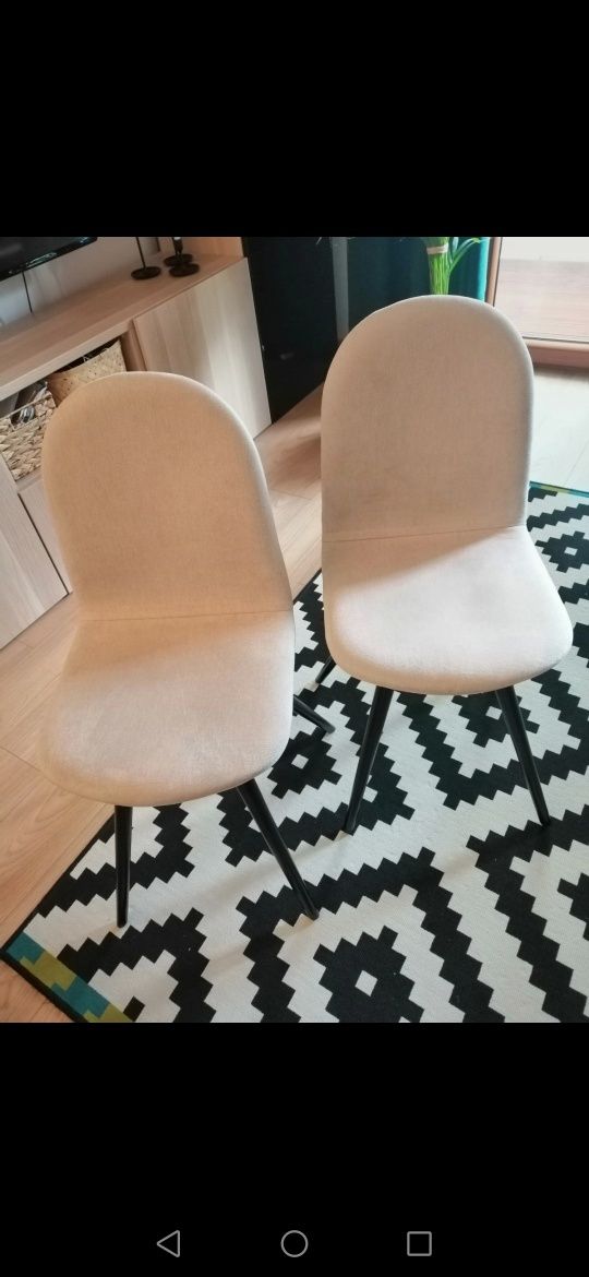 Krzesła materiałowe