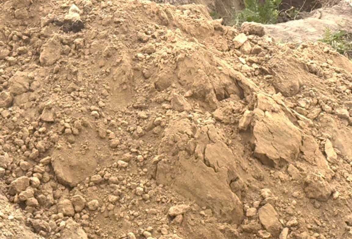 Віддам безкоштовно глину (~50 тонн), самовивіз, Сурсько-Литовське