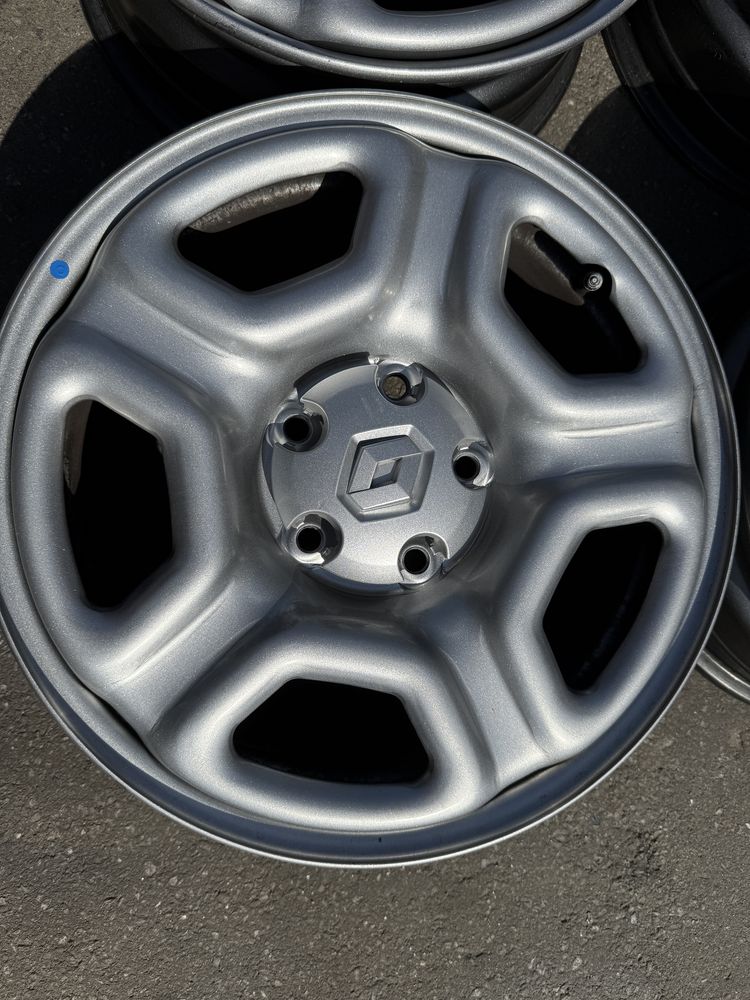 5 114,3 R 16 Диски Renault Duster  4 шт