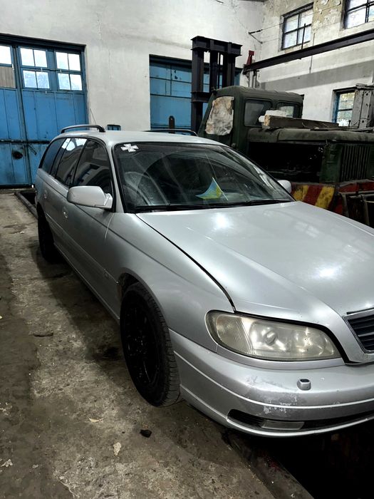 Opel Omega універсал