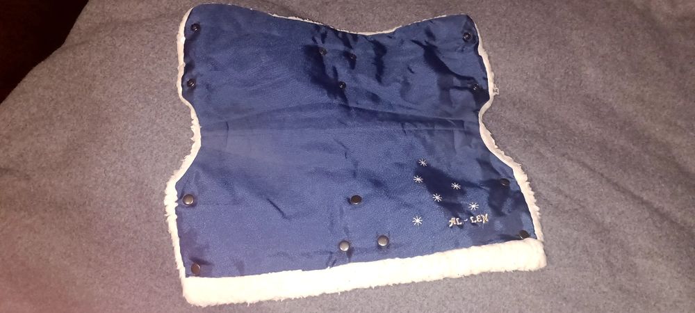 Зимовий конверт на візочок (коляску) сани, автокрісло, муфта на овчині