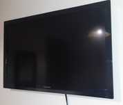 Tv led Panasonic tx - L 37"