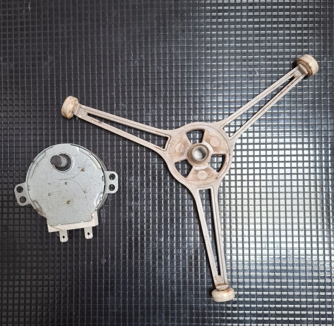 Peças para microondas