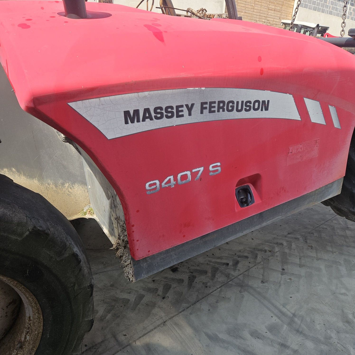 Massey Ferguson Bobcat 9407s most przedni