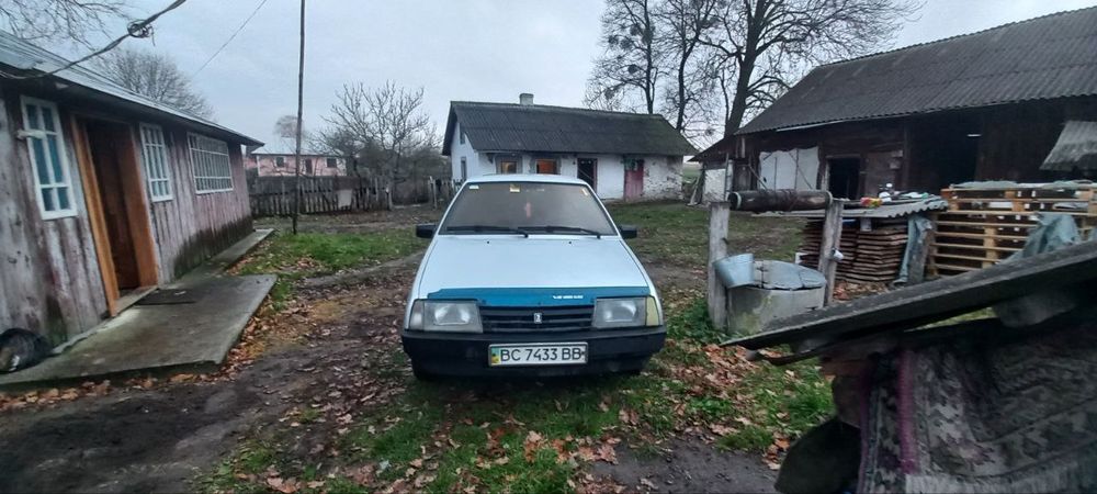 Продам ВАЗ 21099