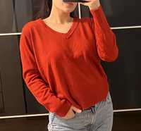 Sweter czerwony