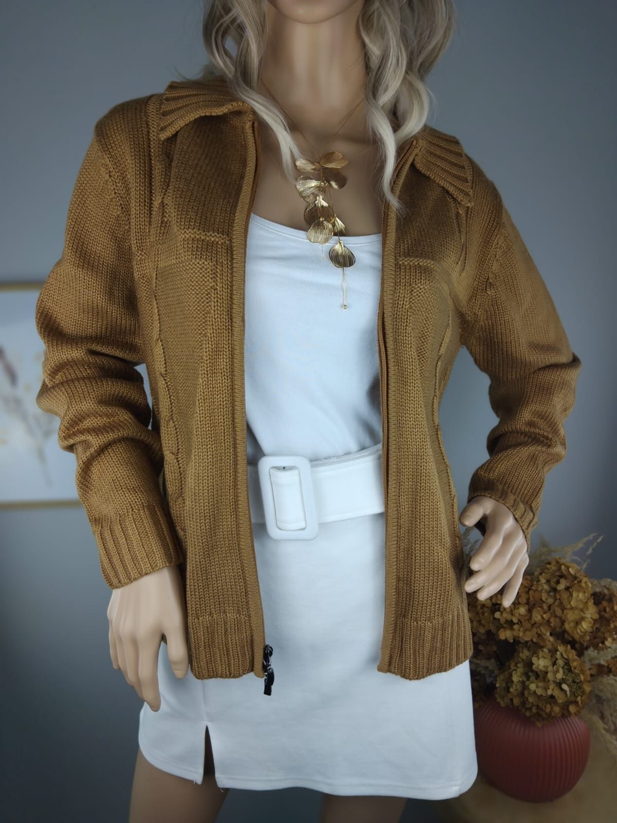 Wełniany kardigan vintage z kołnierzykiem sweter 100% wełna ciepły