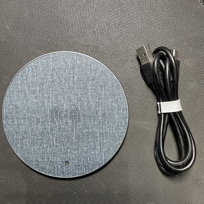 Бездротова зарядка Havit W324