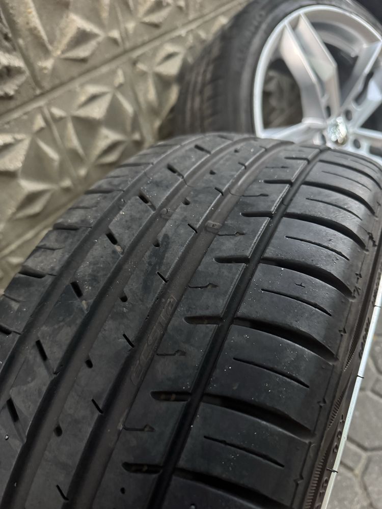 Felgi 19 wzór RS3 5x112 z oponami.