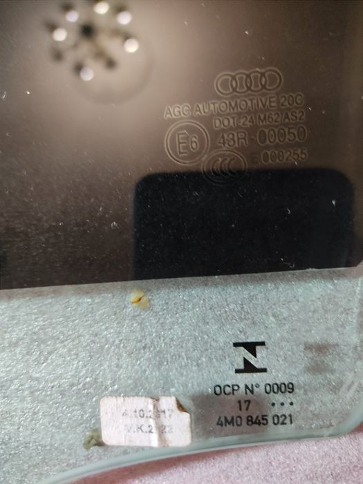 VWAG Audi Q7 2017 переднее левое стекло 4m0845021 оригинал