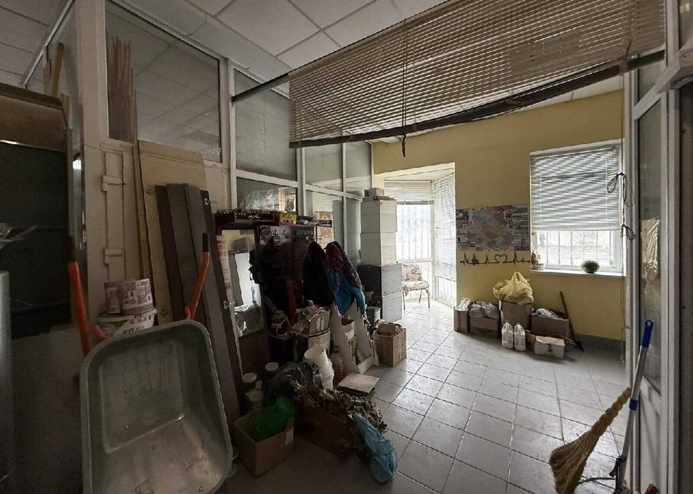 Продаж спеціального приміщення в Гнівані