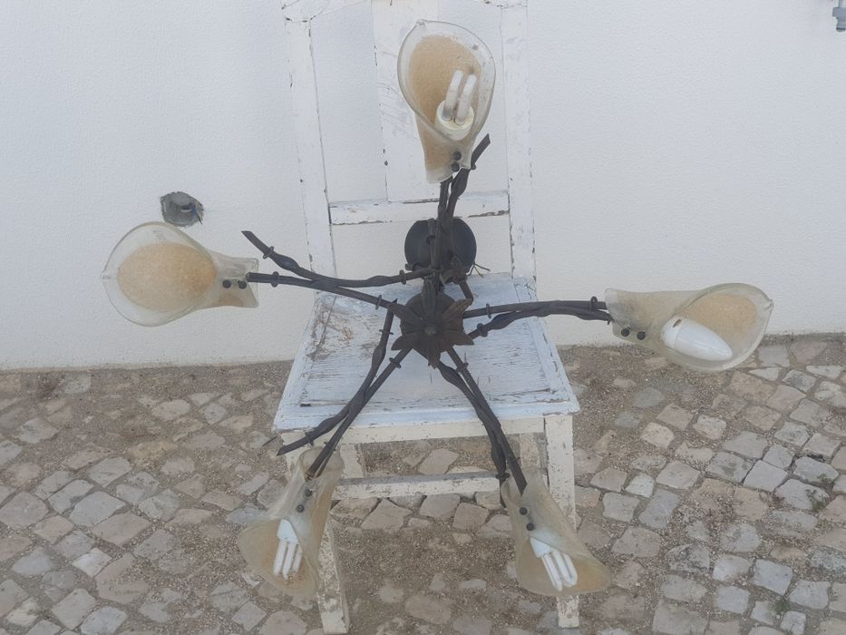 Conjunto 2 candeeiros de quarto-sala com 3 e 5 petalas de vidro