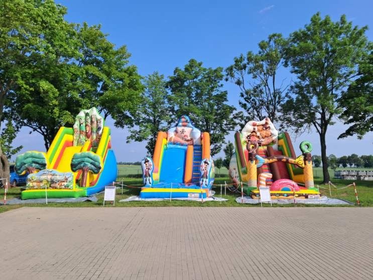 Wynajem dmuchanców dla dzieci ,wata cukrowa ,malowanie buziek itp.