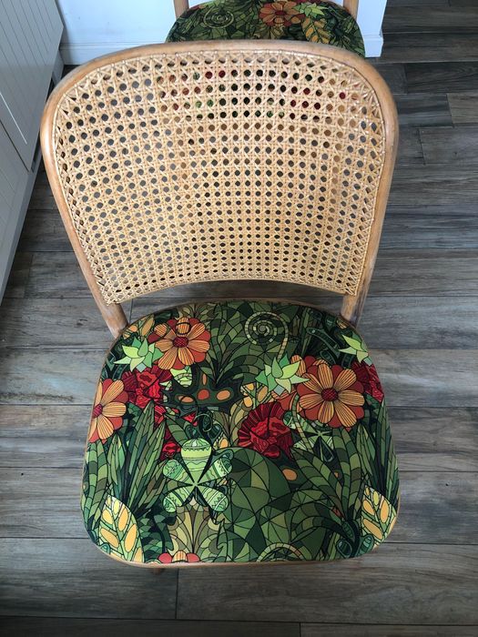Krzesła ratan gięte tapicerowane