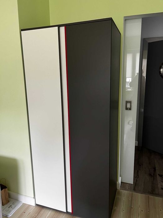 REZERWACJA! Szafa dwudrzwiowa 86x191x58 BRW biały/grafit-pokój młodz.