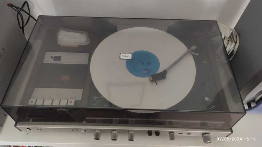 Gira discos Sony
