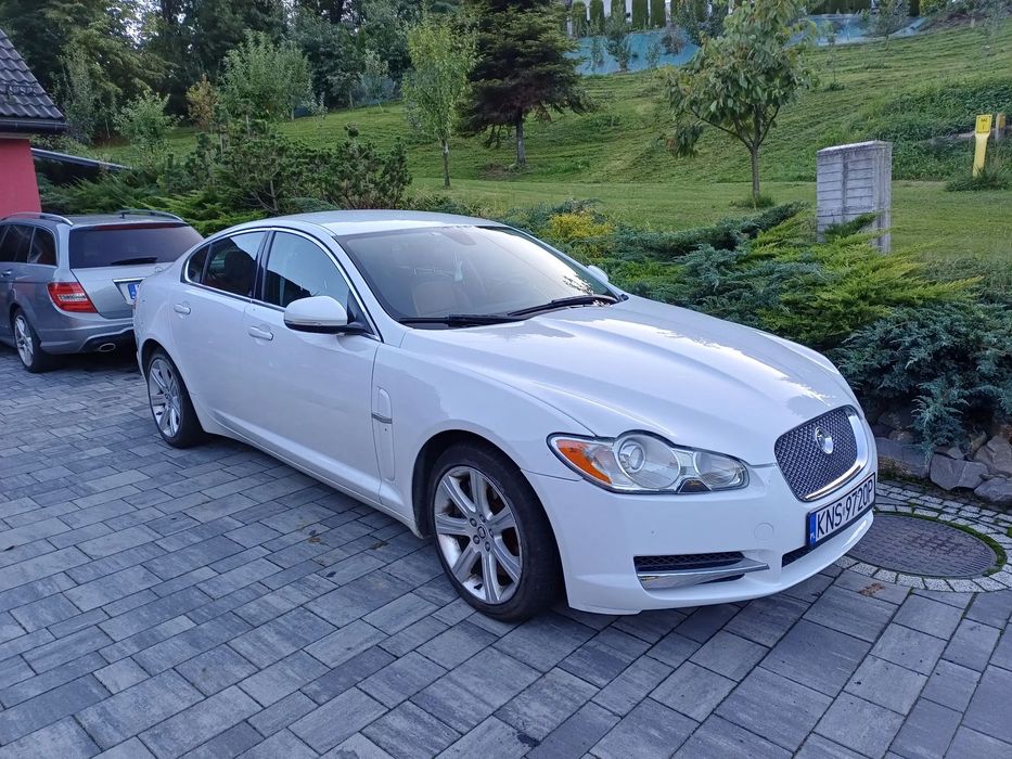 Jaguar XF Jaguar XF 3.0D 240HP