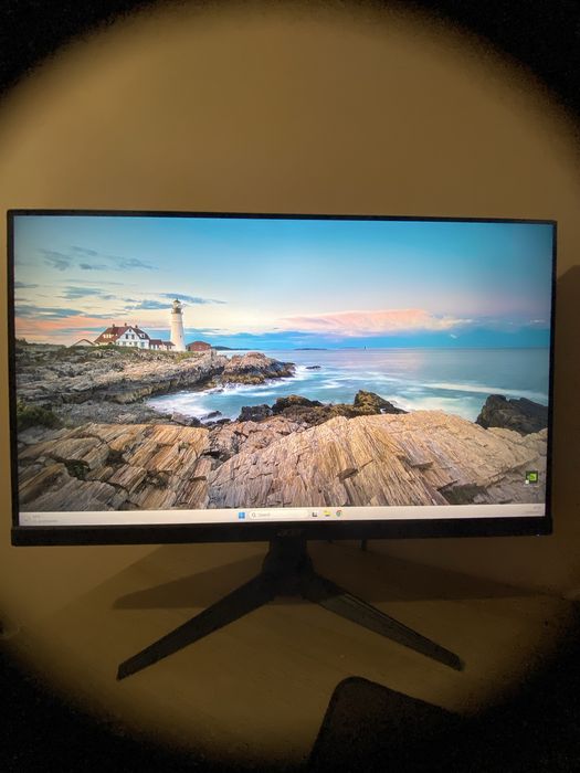 Sprzedam komputer gamingowy z pełnym zestawem + 2 monitory