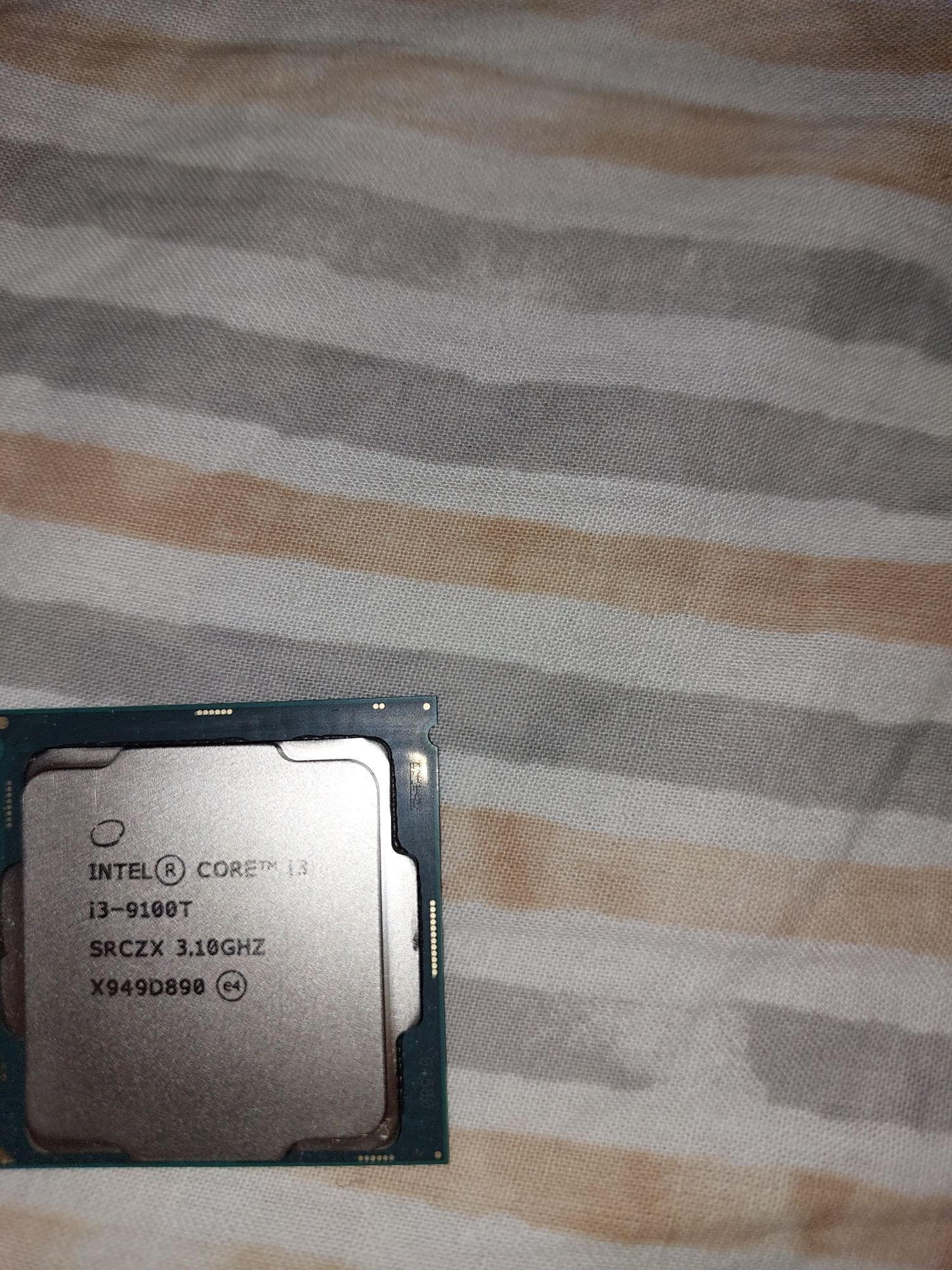 Intel core i3 -9100t