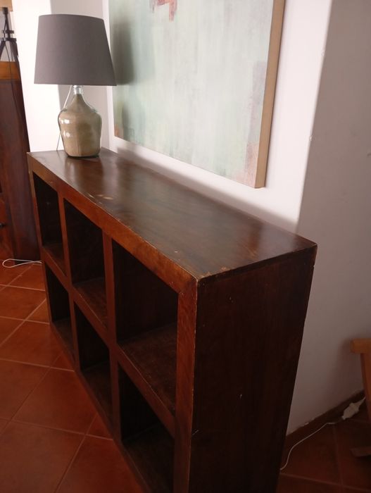 Estante cubos em madeira maciça