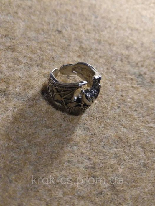 Кільце печать "Череп.Летюча миша;" захист воїна,оберіг, талісмант