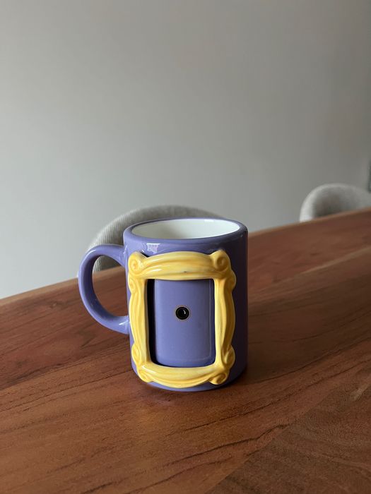 Caneca FRIENDS moldura - nova