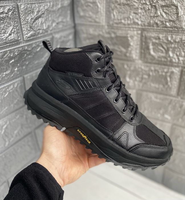 Черевики чоловічі Skechers Bionic Trail