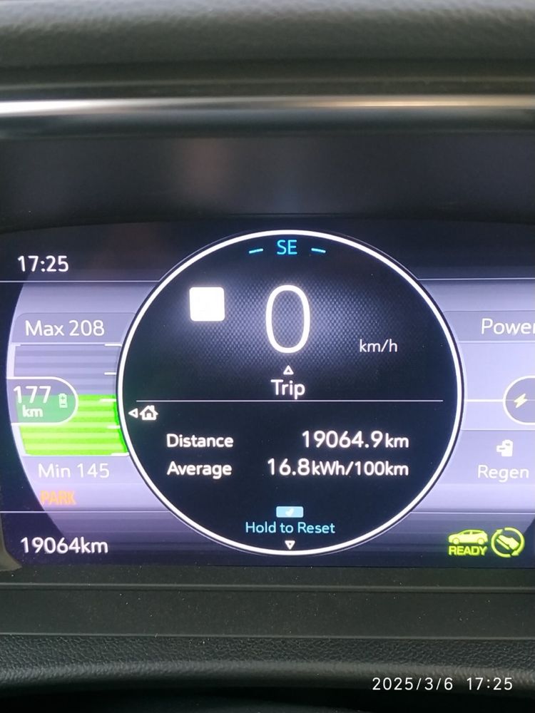 Chevrolet bolt euv premier