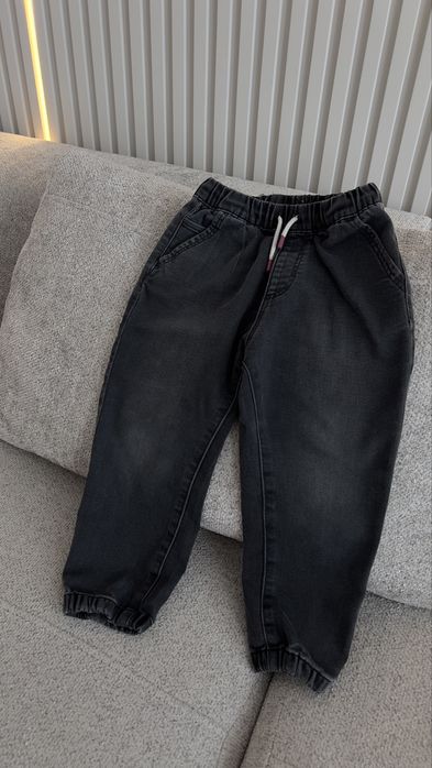 Джинси Zara 116 на осінь