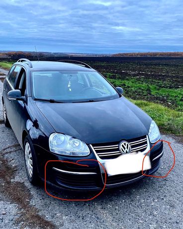 Продам бокові ришітки бампера до Golf V/5 Jetta 5