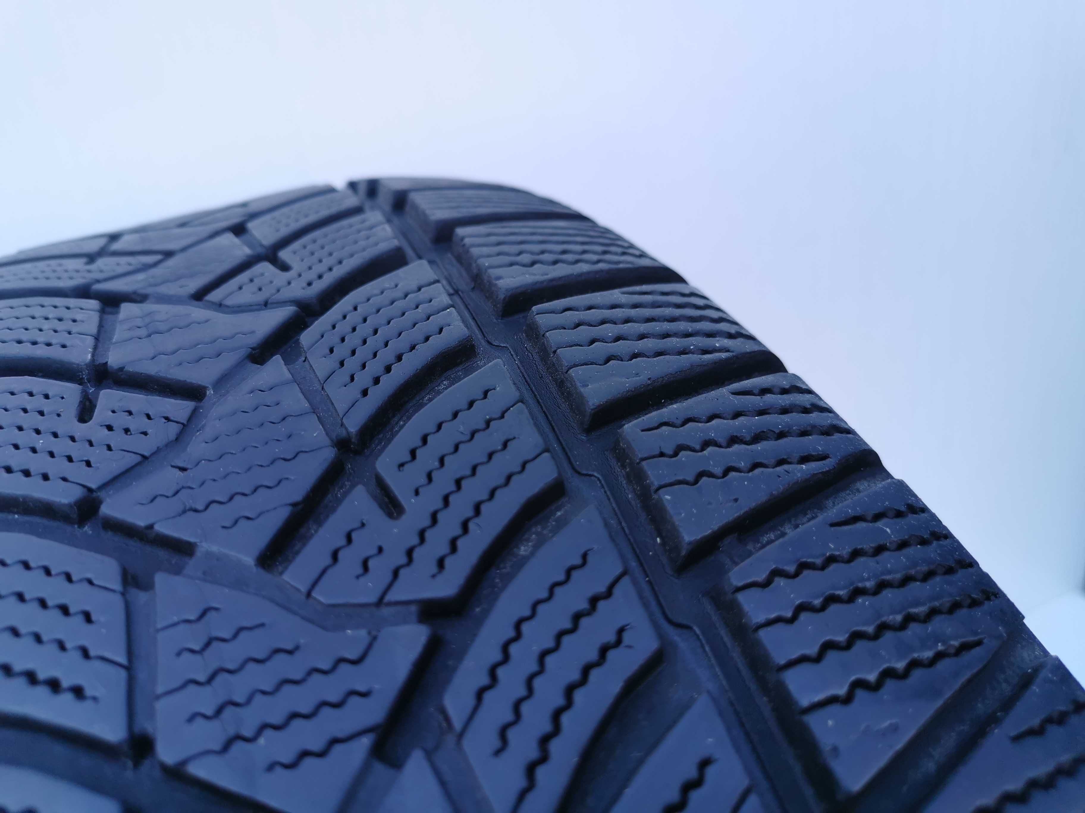 Dunlop Winter Sport 5 235/60r18 107H 2022r N0237