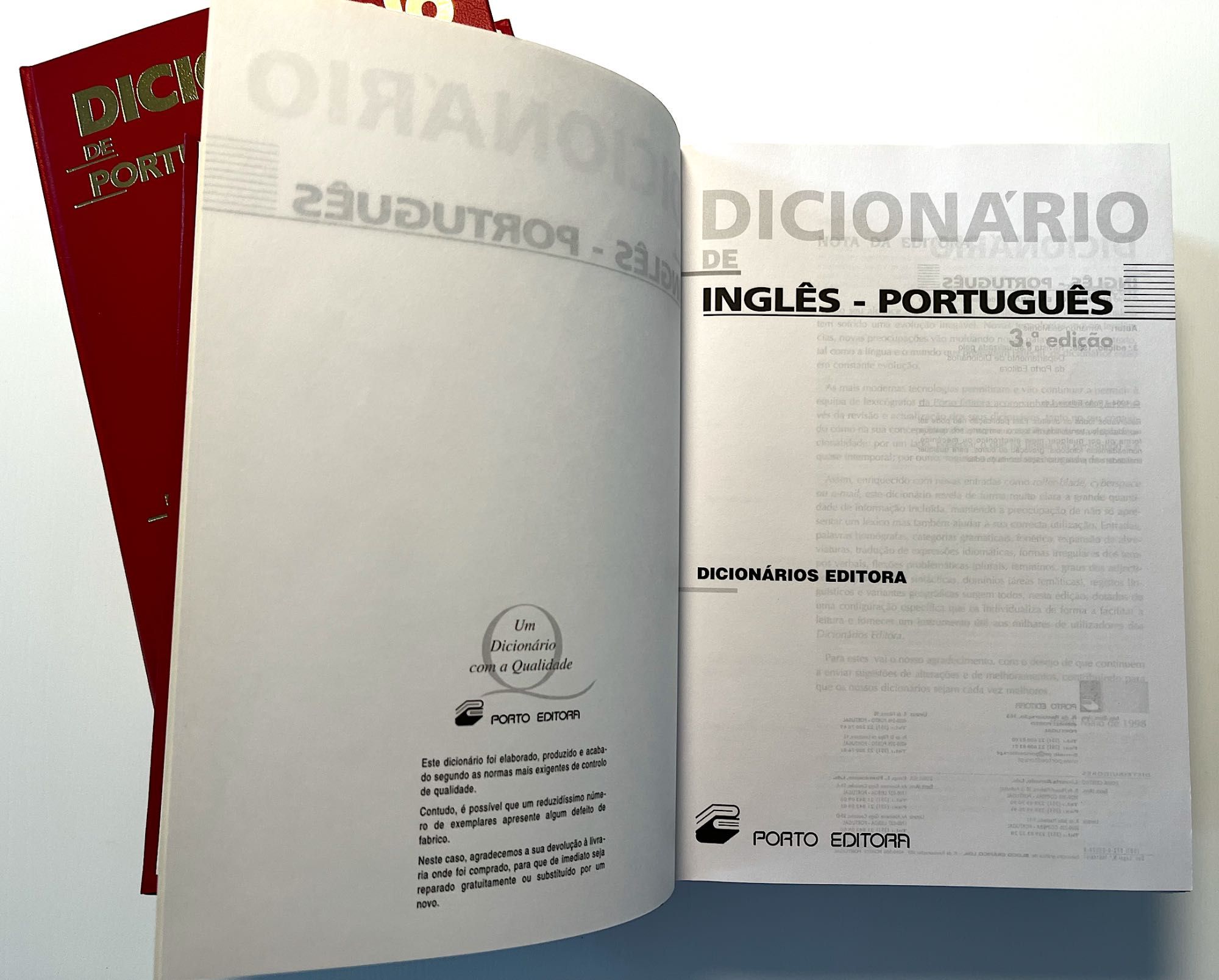 Dicionários Português/Inglês e Inglês/português — 20€