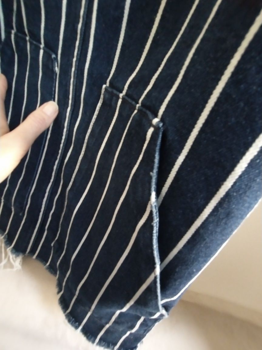 Spódniczka ogrodniczka pull bear S/26