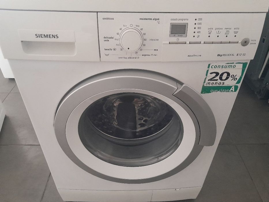 Maquina lavar roupa Siemens 8kg/65l/XXXL  S12.32