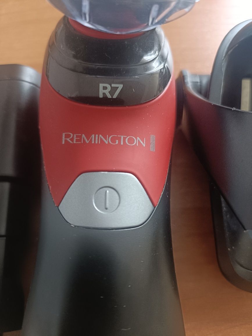 Golarka Remington R7