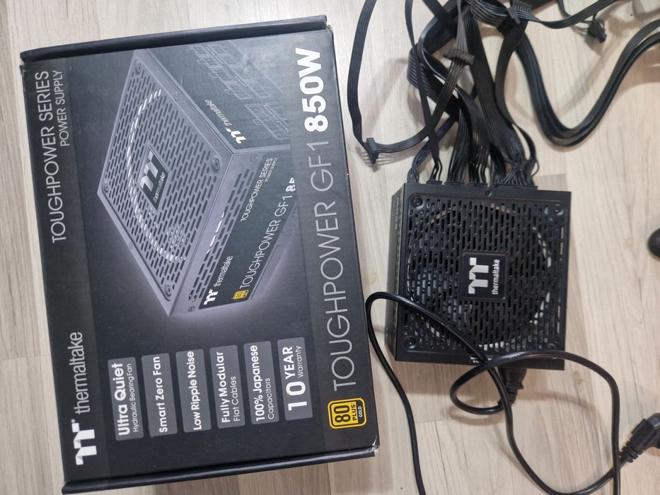 Zasilacz Thermaltake 850 w GOLD Toughpower GF1