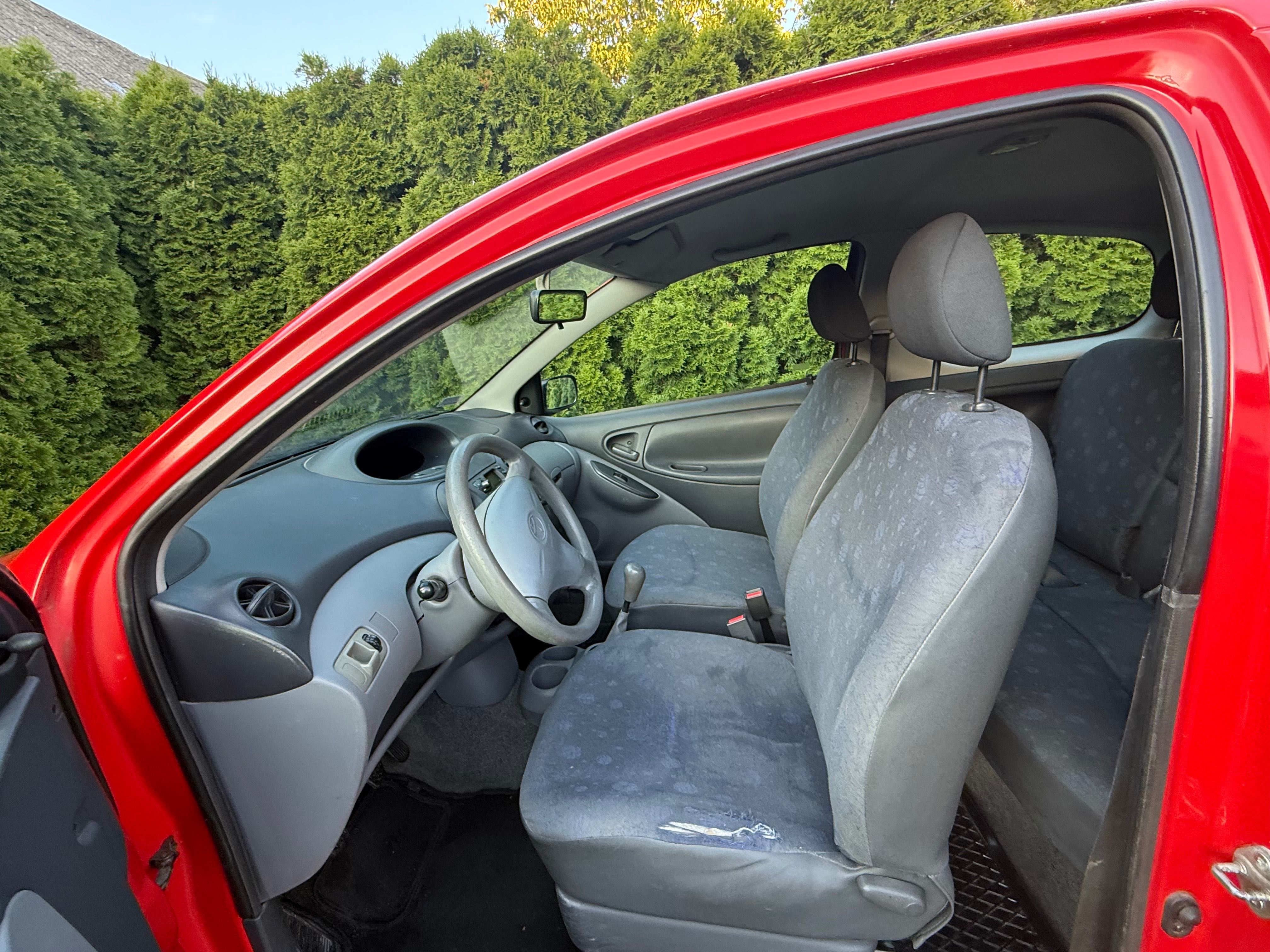 Toyota Yaris 1.0