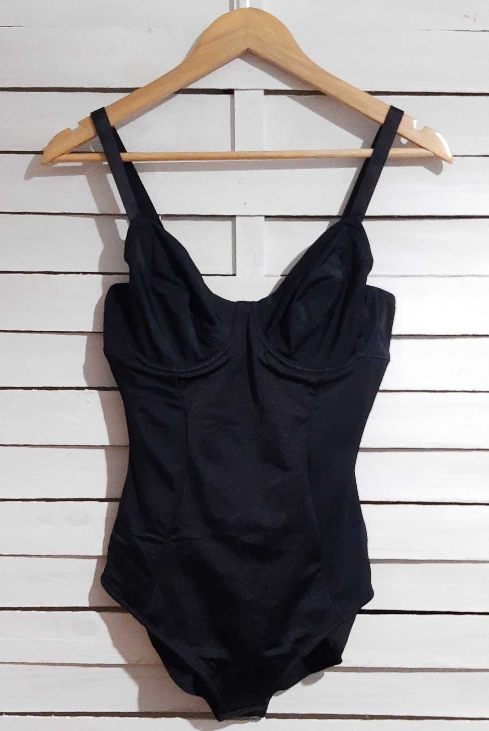 BonPrix czarne body modelujące, wyszczuplające, rozm. 36B, 80B