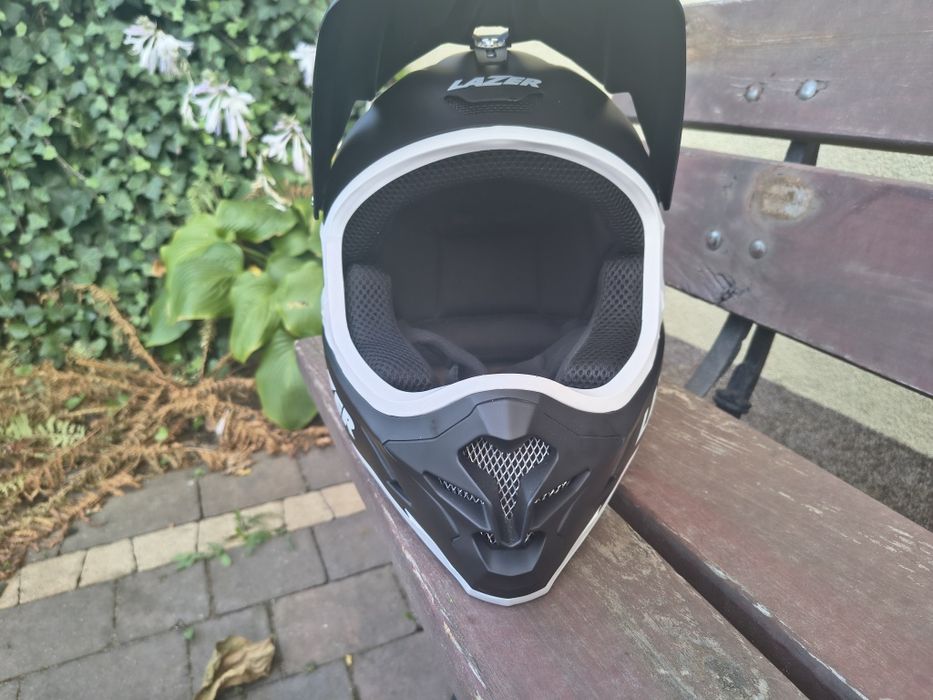 Kask Lazer ,rozmiar M 56-58cm