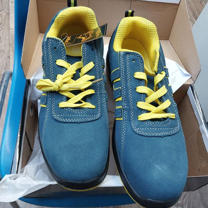 Sprzedam buty robocze rozmiar 45
