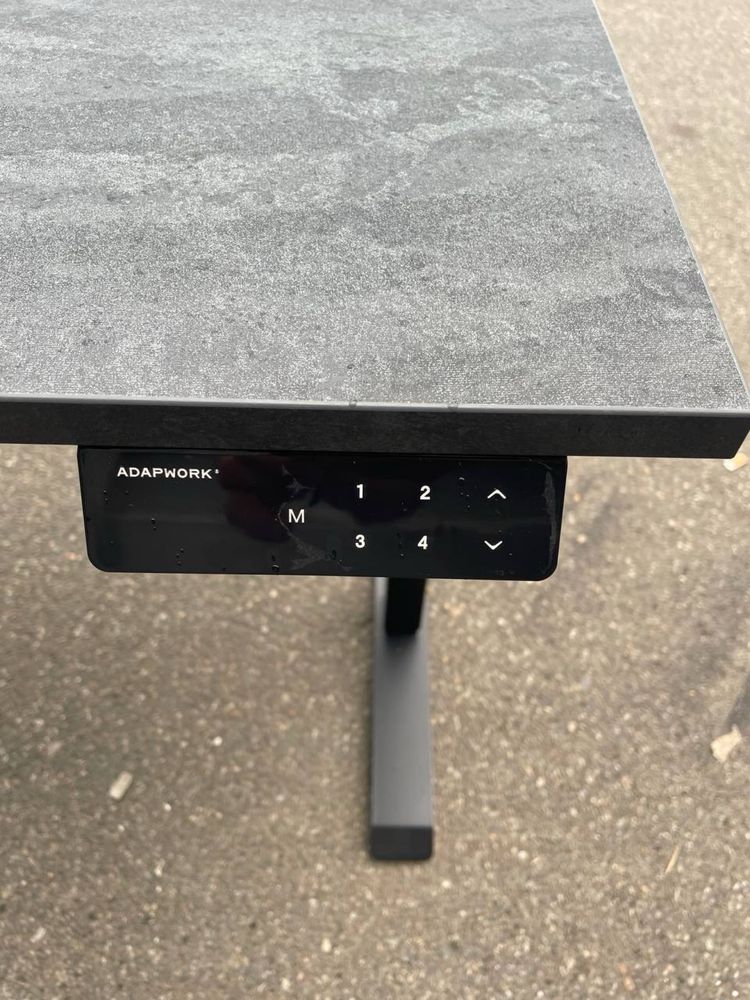 Регульований стіл ADAPWORK SmartDesk, Новий