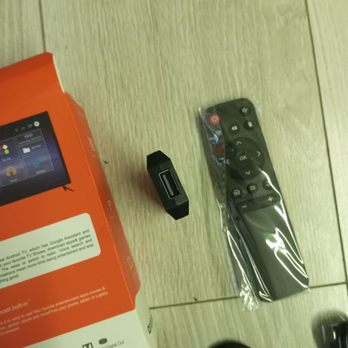 Smart tv приставка MX10 (Нова)
Андроїд 11
RAM 1 GB
ROM 8 GB
RAM 2
ROM