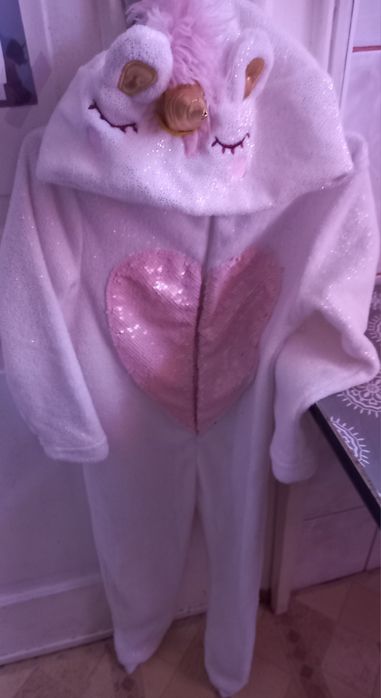 Nowy sliczny pajacyk/ pizamka dzuewczecy jednorozec (6 lat, 122)