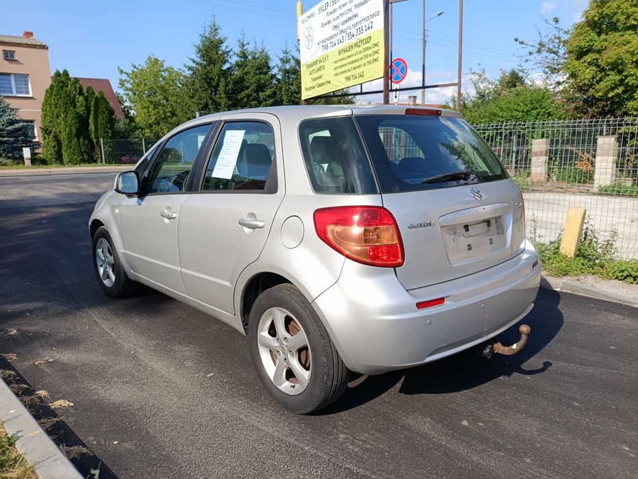 Okazja Suzuki SX4 1,6 benzyna zarejestrowany