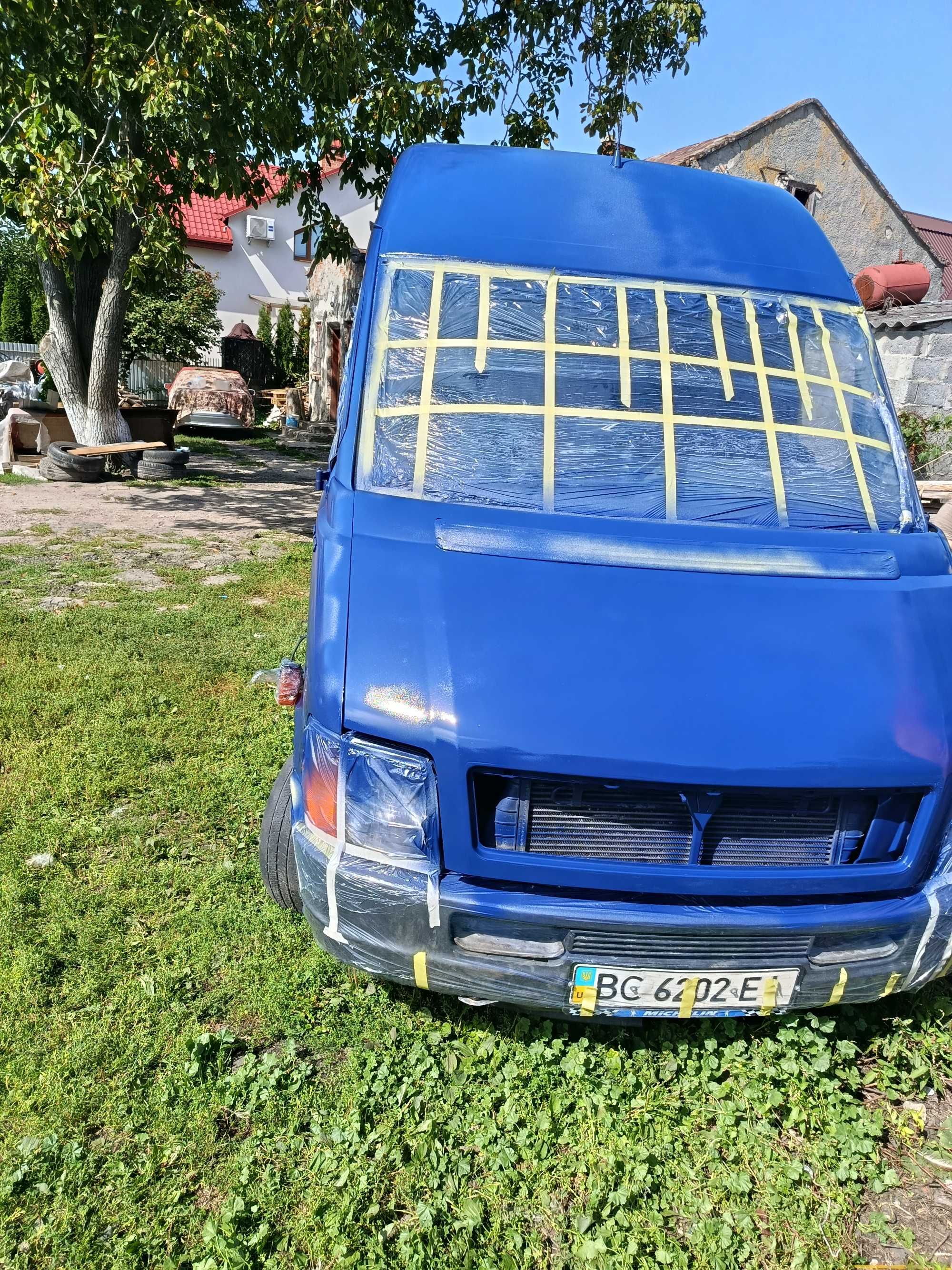 Оренда грузового буса