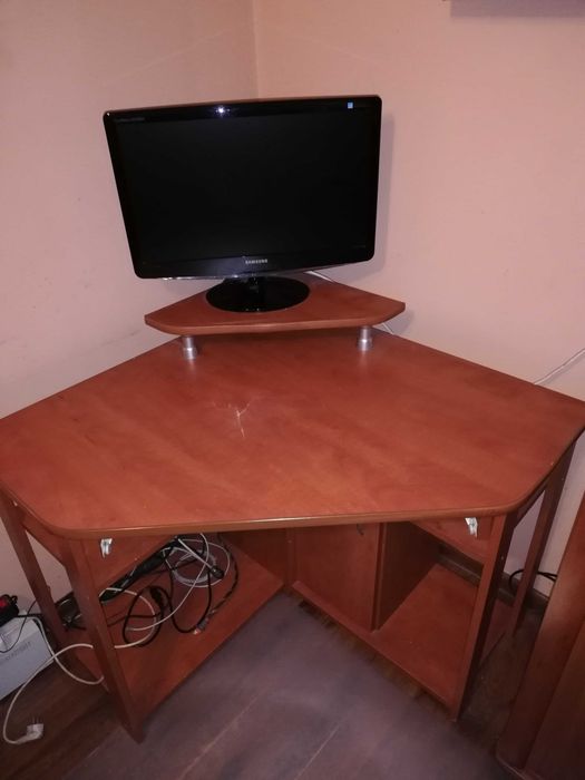 Biurko narożne dla dziecka