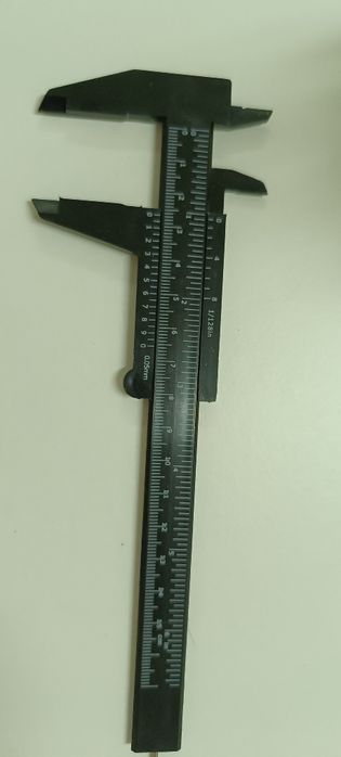 Paquímetro para sobrancelhas