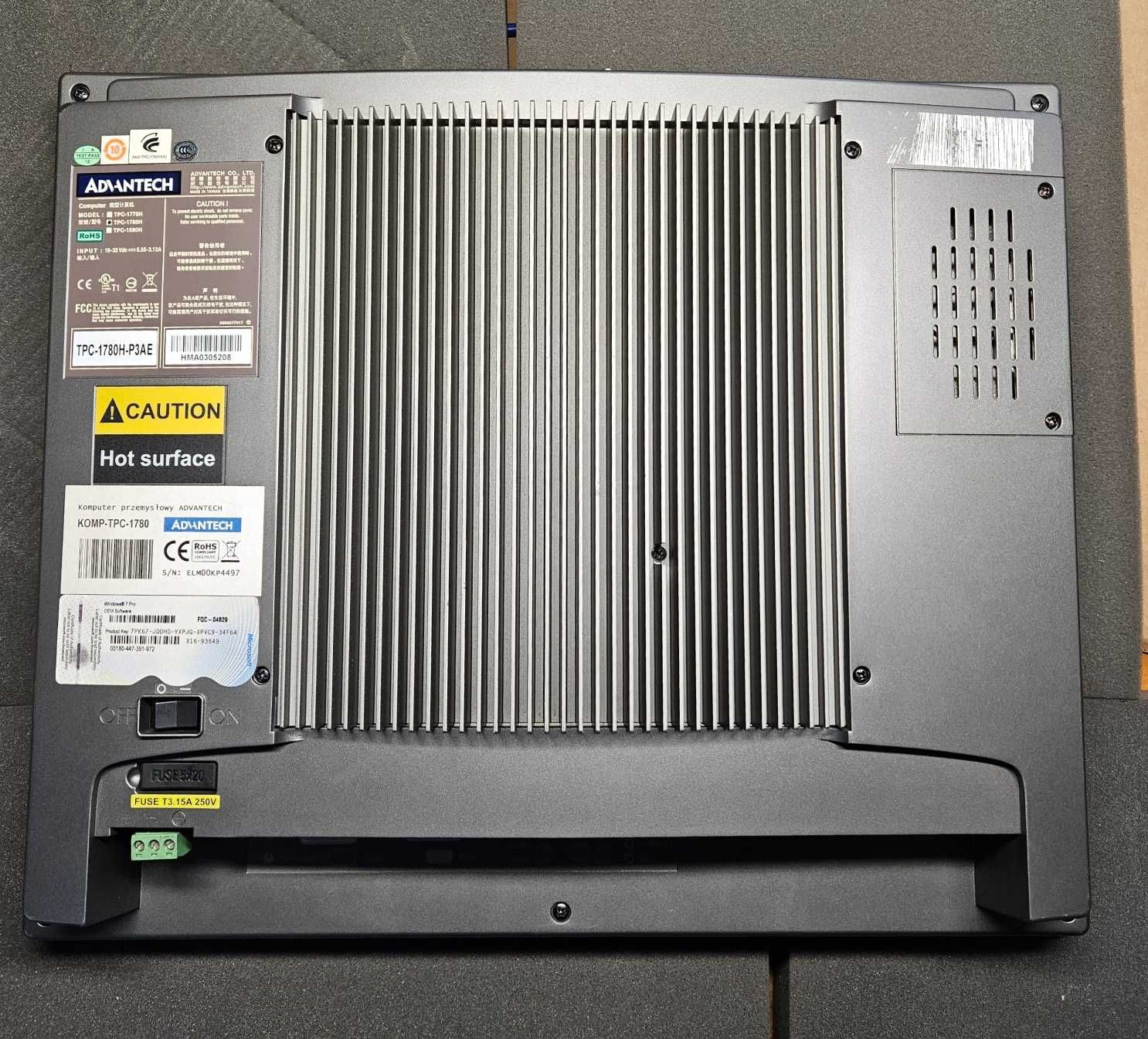 Komputer przemysłowy Advantech TPC-1780, PPC-4211W,  TPC-2140WP.