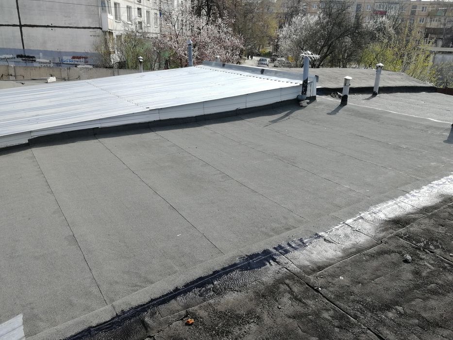 Ремонт кровли гаража Харьков (мягкая кровля) кровельные работы Харьков