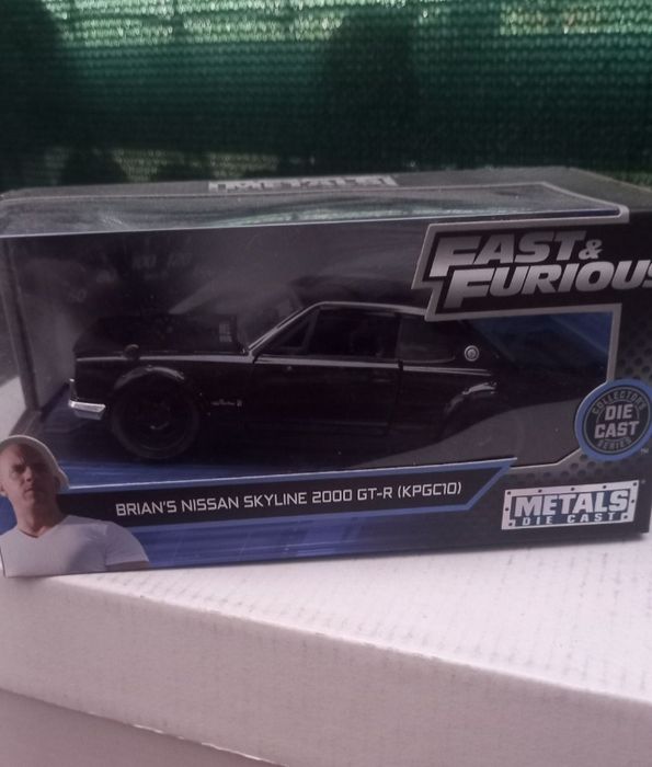 Nissan skyline 2000gt-r 1:32 fast & furious jada